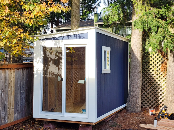 Modern navy ADU contractor build in Snohomish WA.